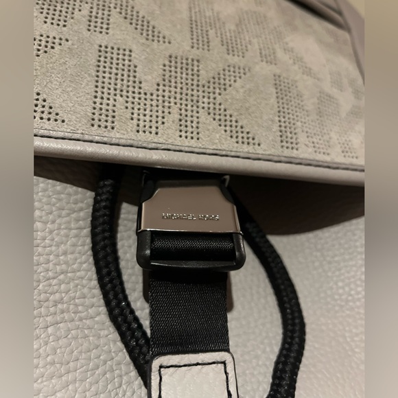 MICHAEL KORS  X ToAsTeD COLL NWT AUTH PEARL LEATHER & SUEDE COOPER MENS BACKPACK - Picture 6 of 11